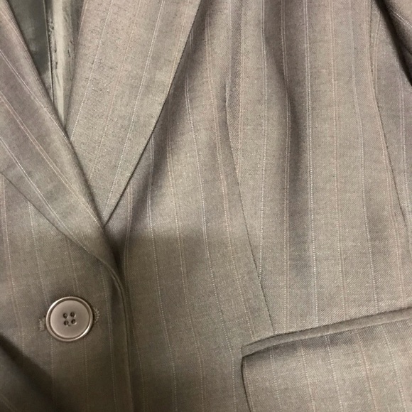Dark blue pinstripe NY&Co pant suit - Picture 3 of 5